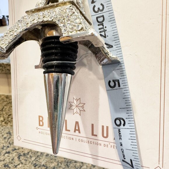New in Package Rhinestone Eiffel Tower Wine Bottle Stopper - Picture 4 of 4